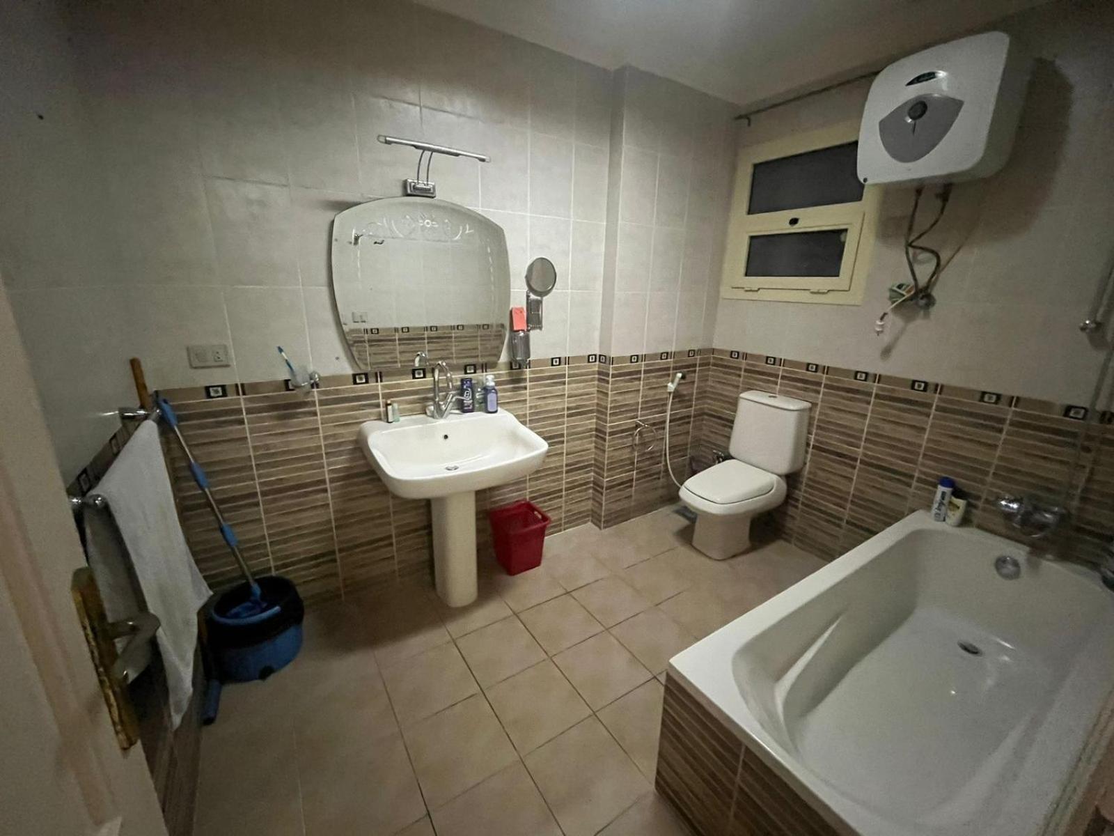 Private In A Fully Equipped Sea View غرف خاصة للرجال فقط Alexandria